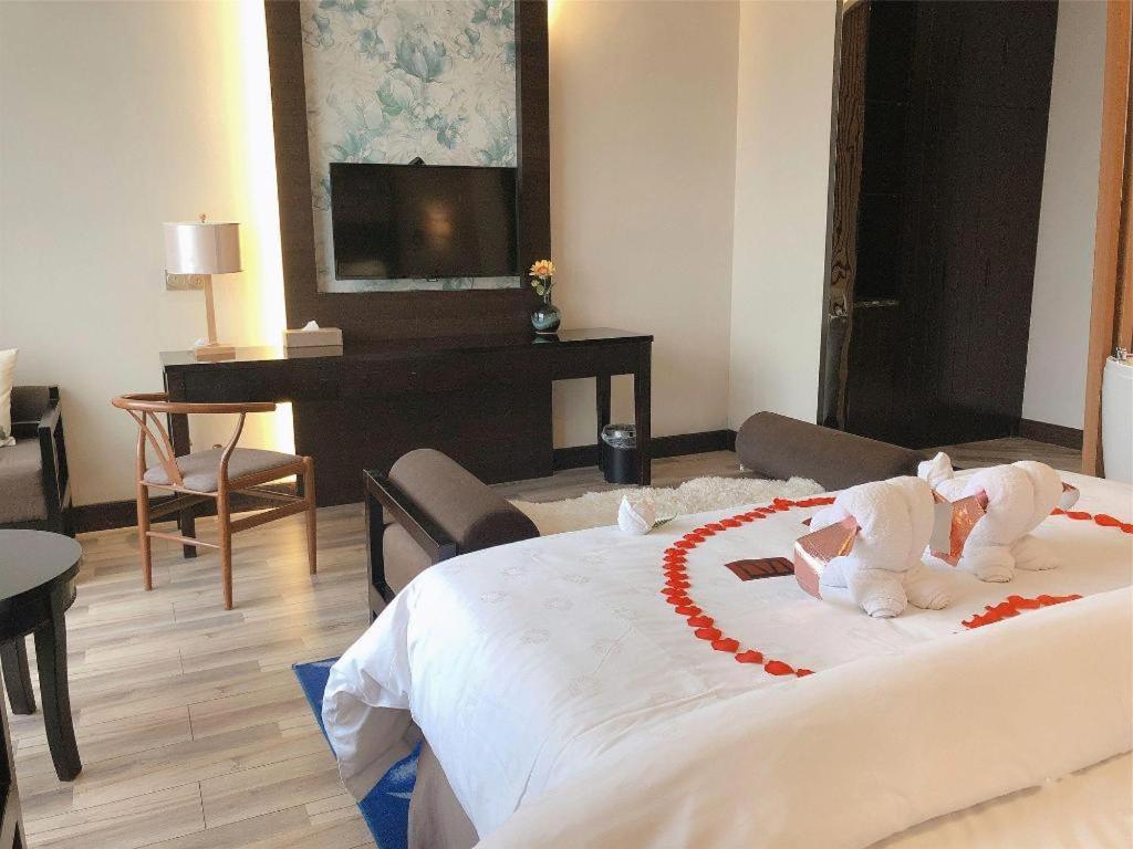 Jinjiang Metropolo Hotel - Liyang Tianmu Lake Changzhou  Esterno foto