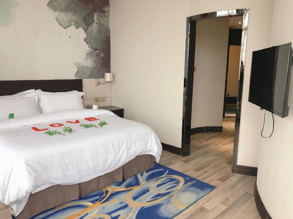 Jinjiang Metropolo Hotel - Liyang Tianmu Lake Changzhou  Esterno foto